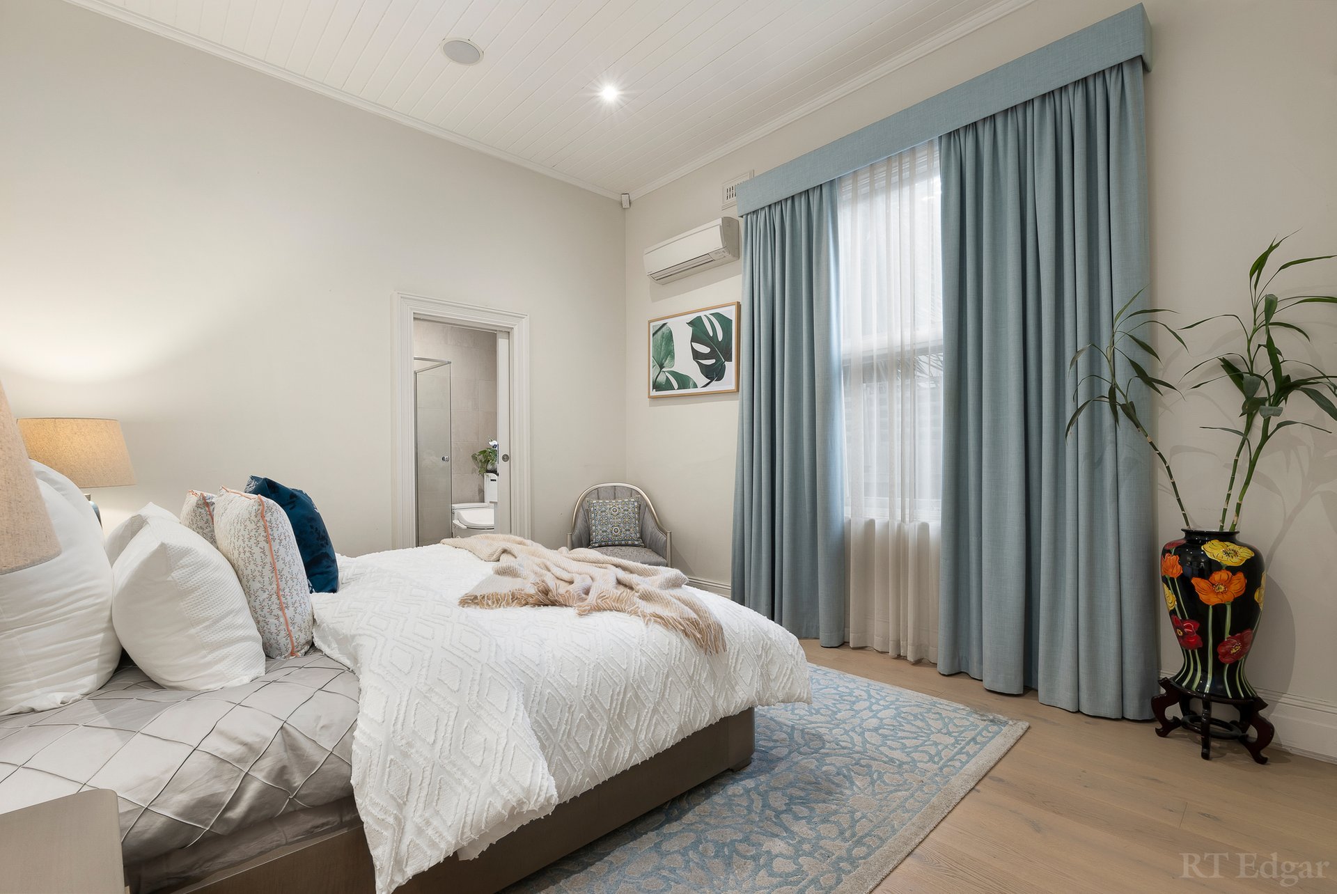 Property Gallery Thumbnail 15