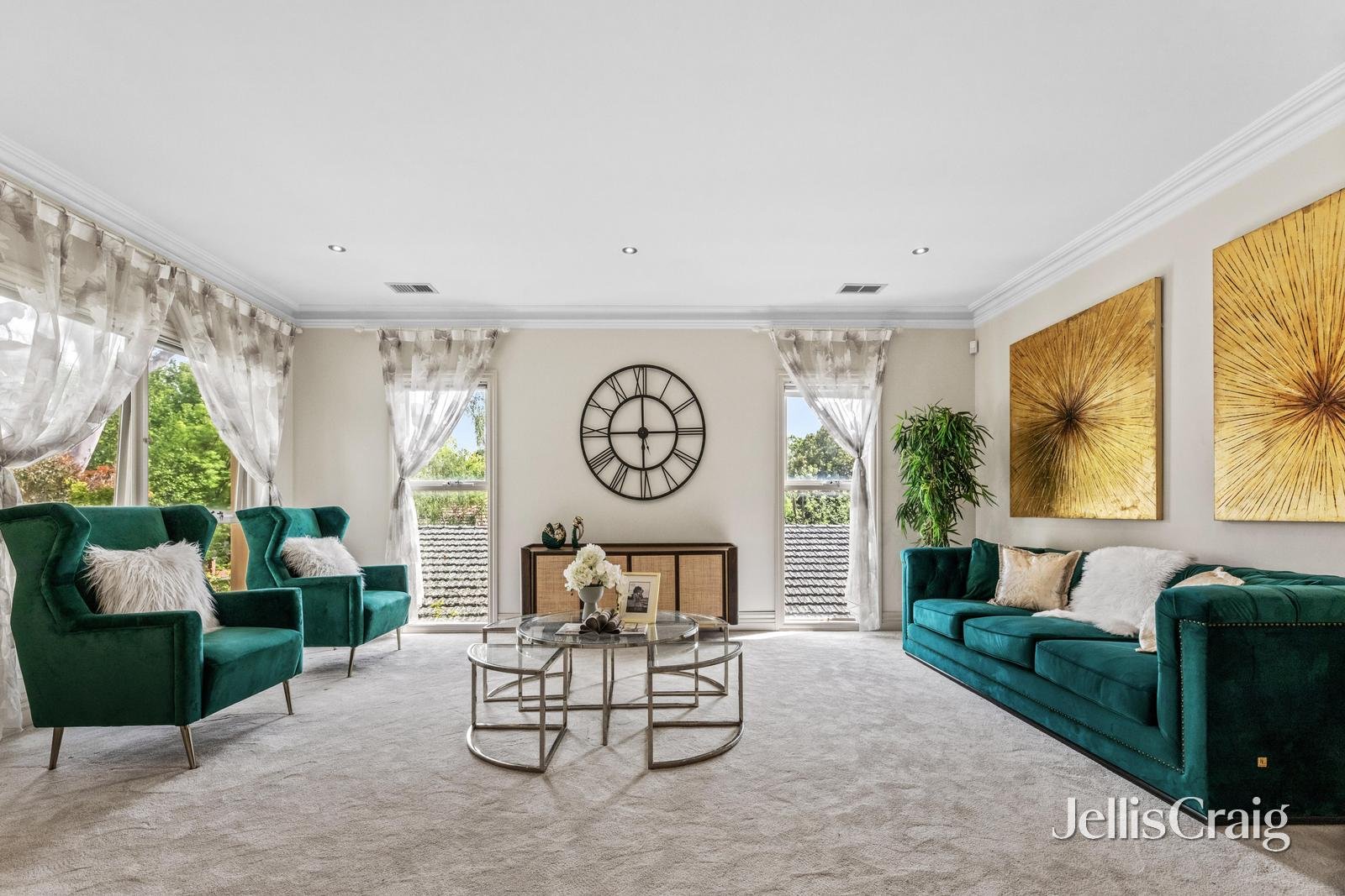 8 Wentworth Avenue, Canterbury image 11