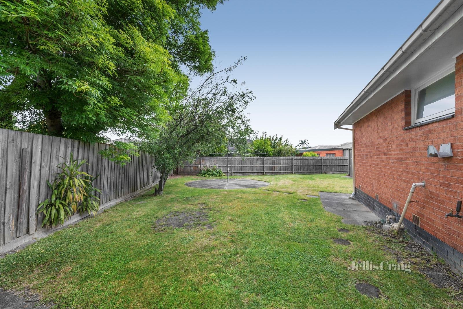 8 Whites Lane, Glen Waverley image 10