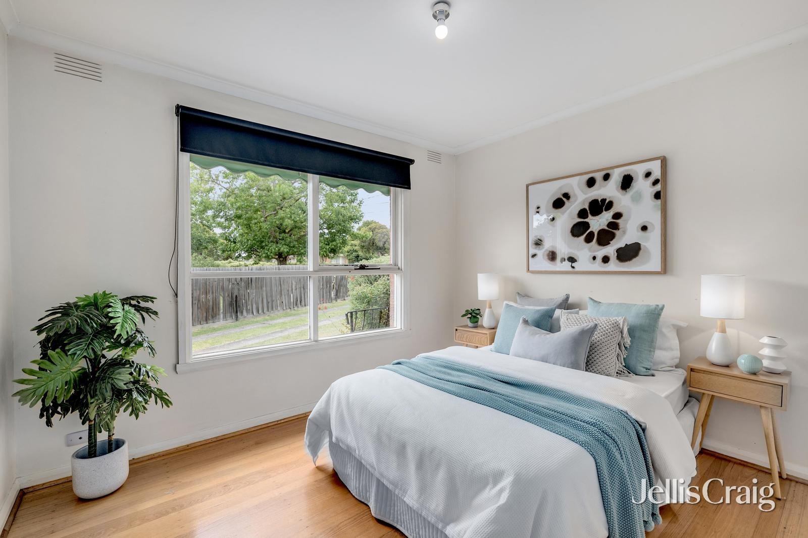8 Whites Lane, Glen Waverley image 8