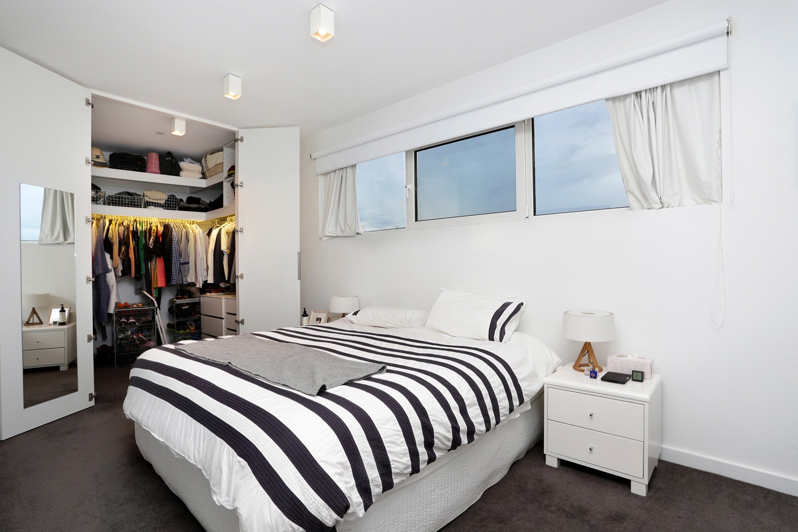 Property Gallery Thumbnail 7