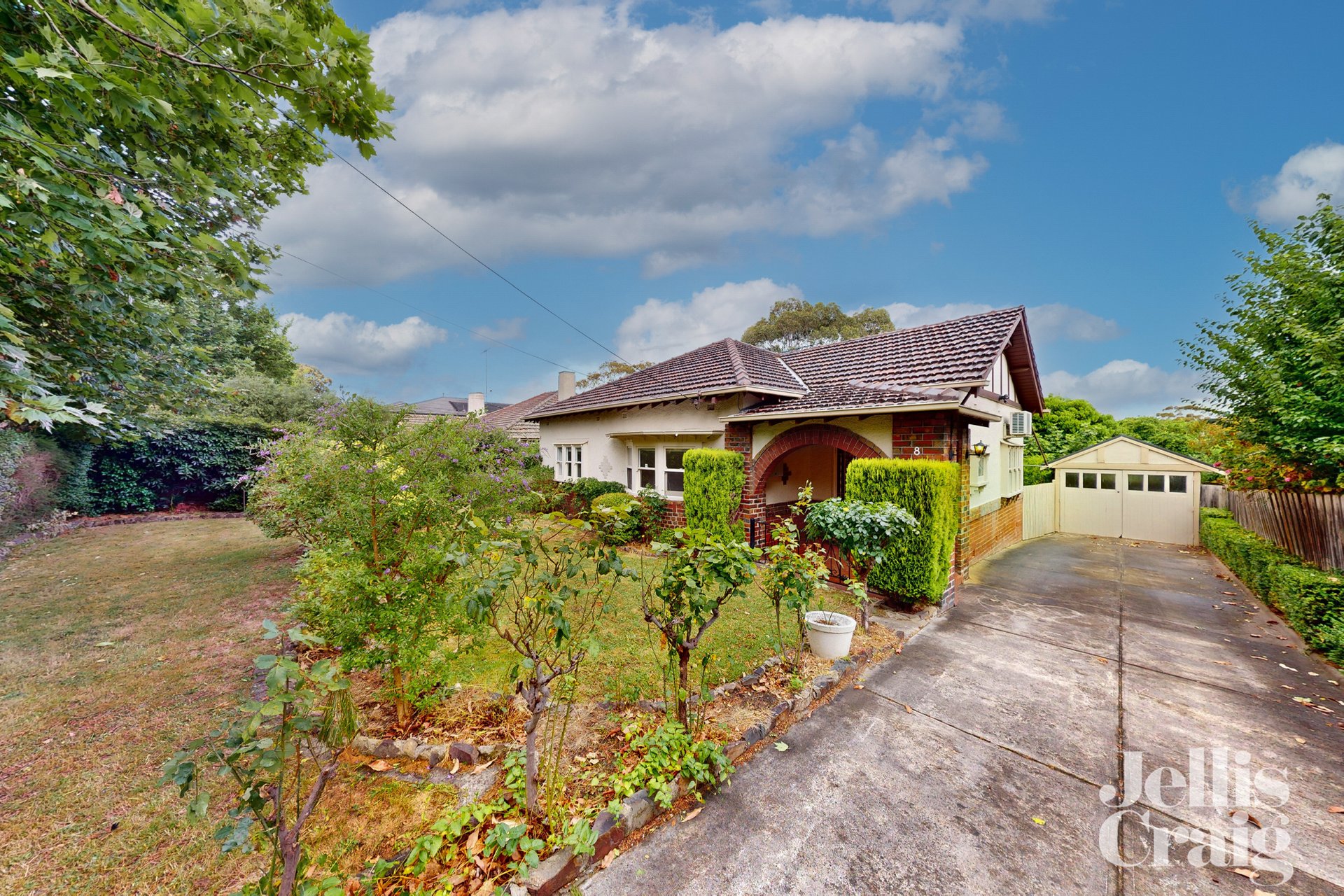 8 Wiseman Street, Hawthorn&nbsp;East image 2