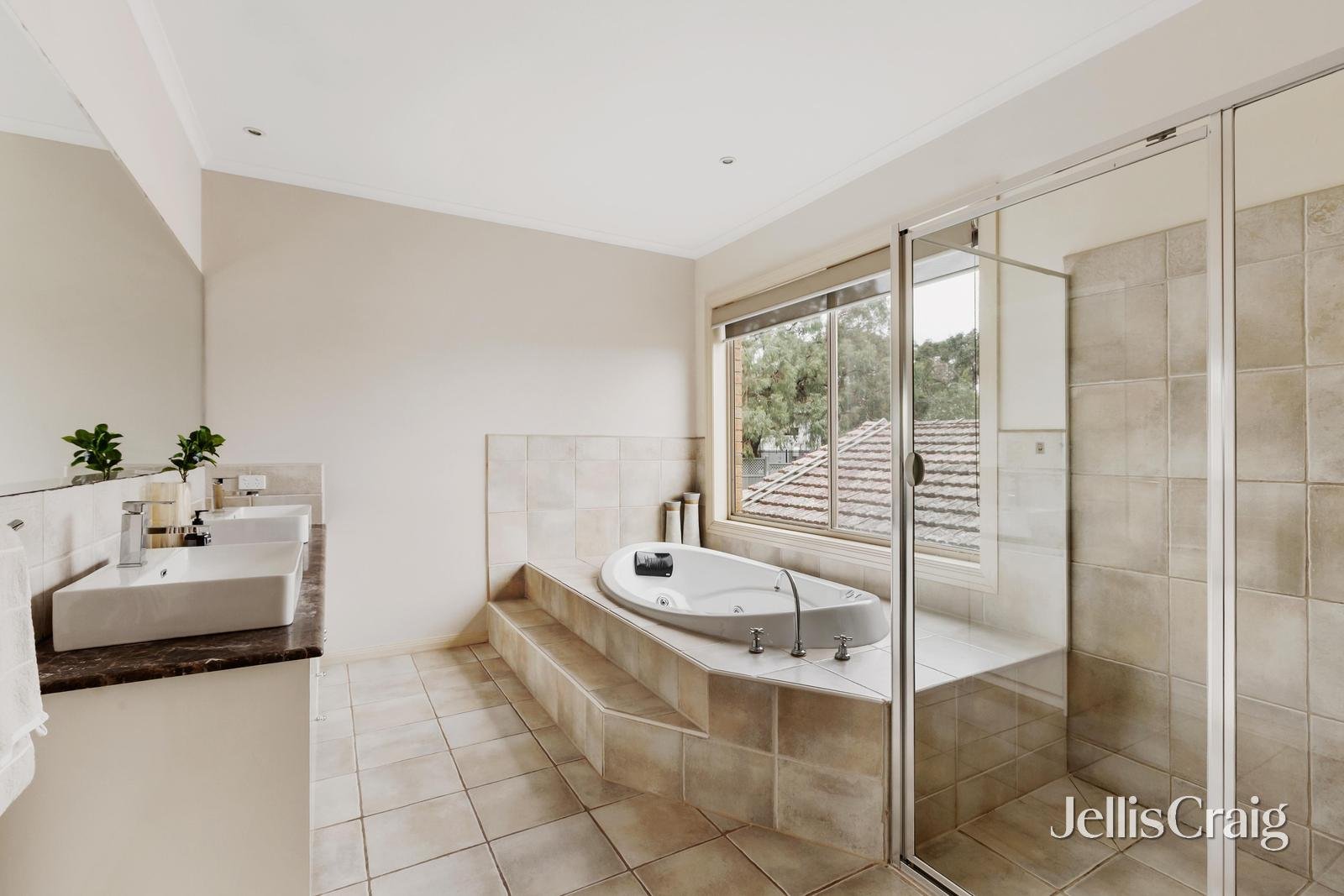8 Wombat Court, Greensborough image 14