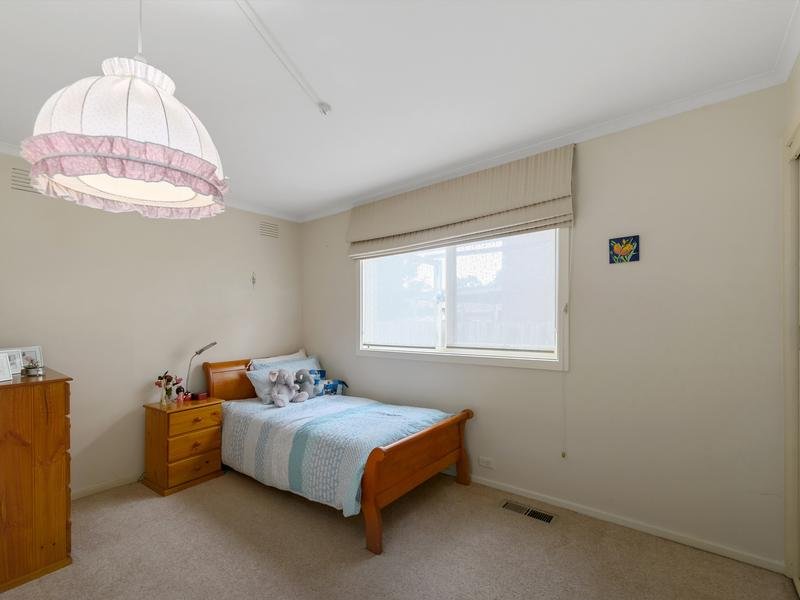 8 Woodlea Street, Doncaster East image 8