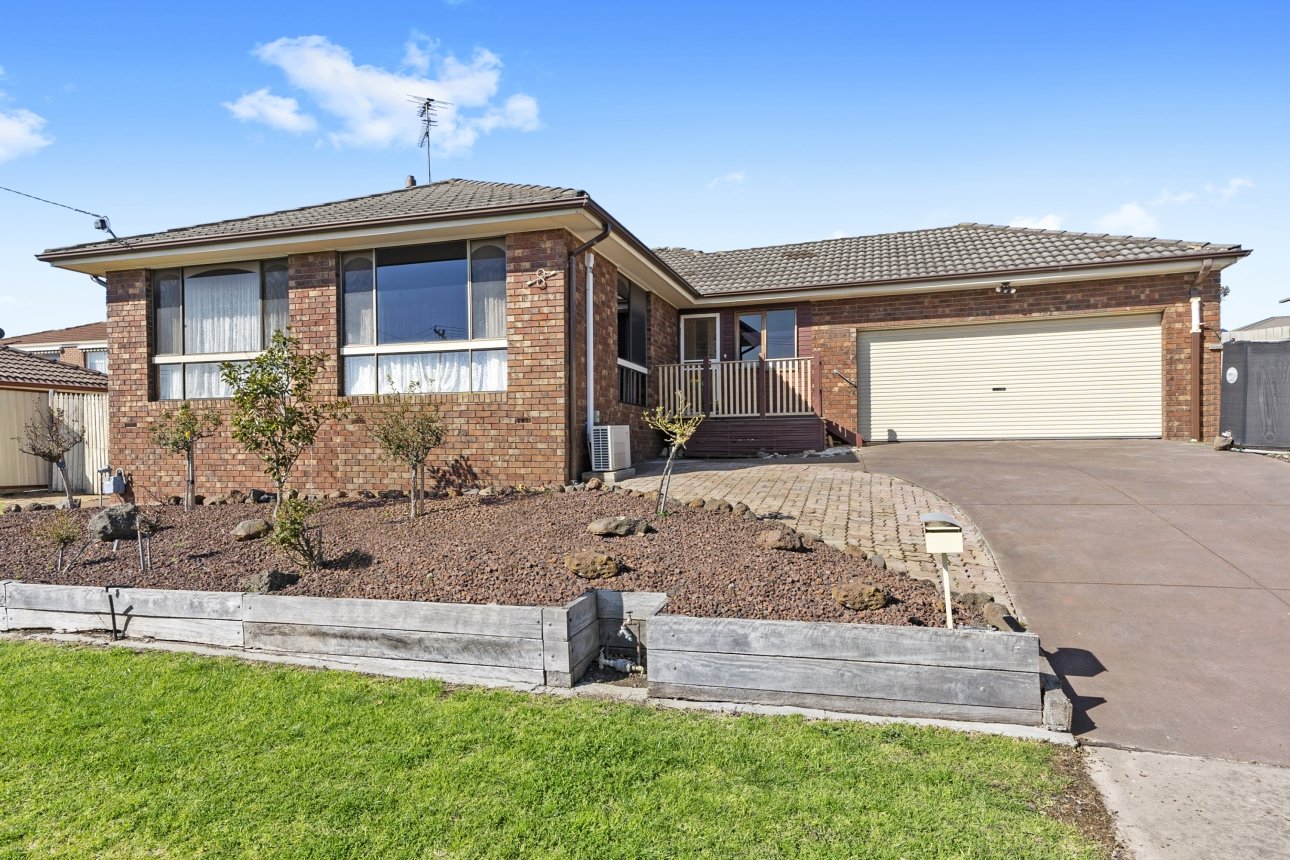 8 Woodleigh Close, Leopold image 1