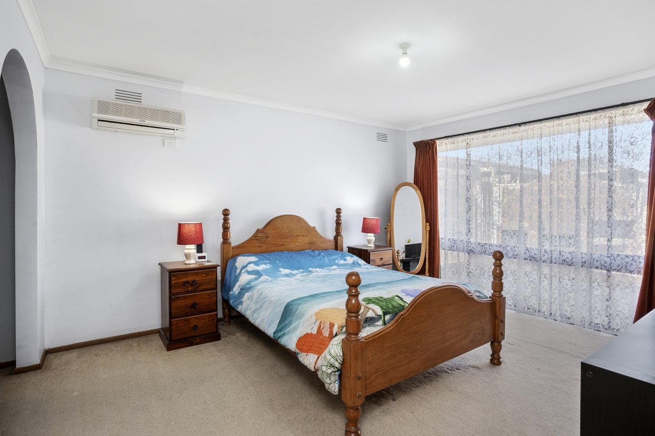 8 Woodleigh Close, Leopold image 5