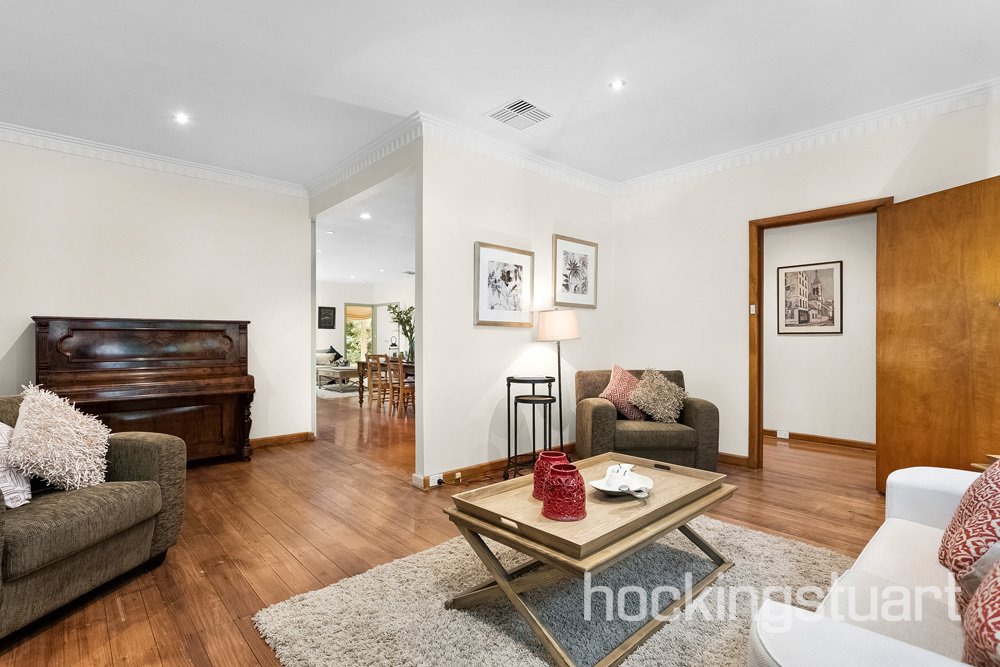 8 Wren Close, Nunawading image 2