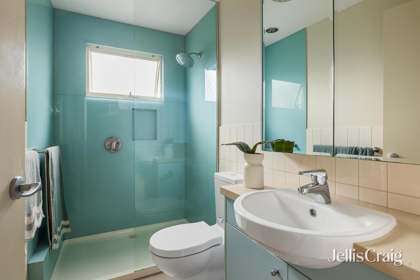 8 Wrights Terrace, Prahran image 8