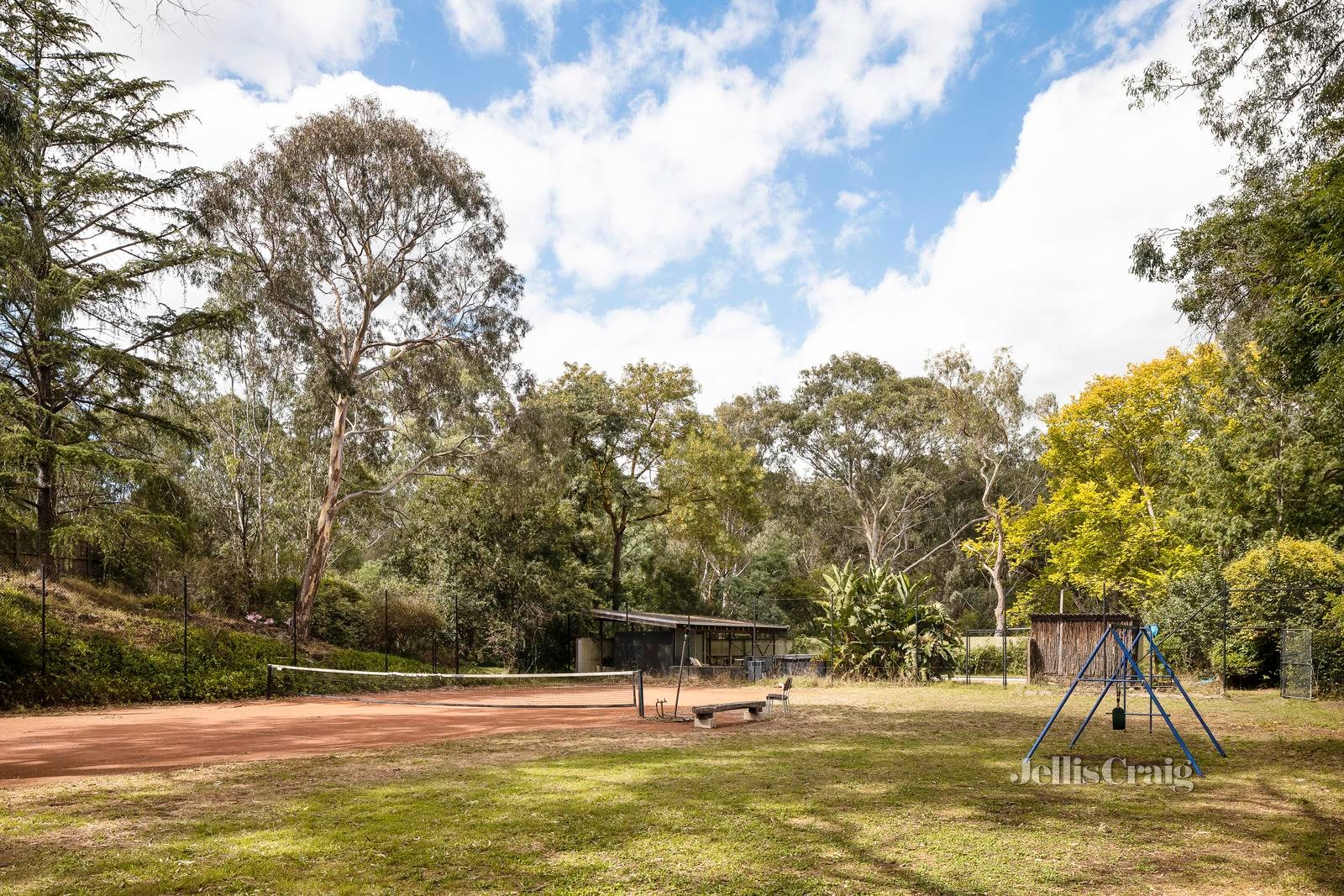 8 Yarraford Avenue, Alphington image 11