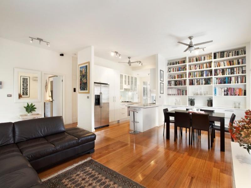 8 Yongala Street, Balwyn image 2