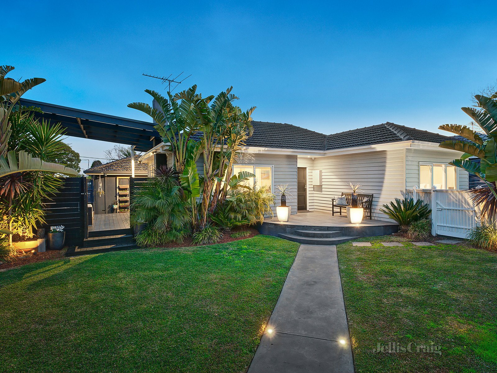 8 York Street, Bentleigh East image 1
