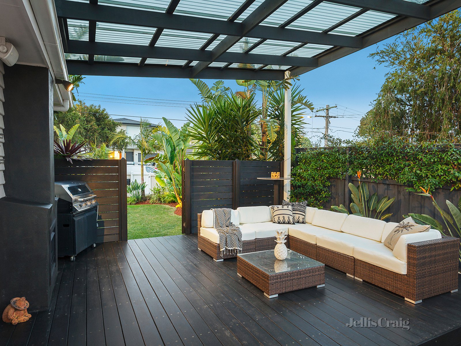 8 York Street, Bentleigh East image 8