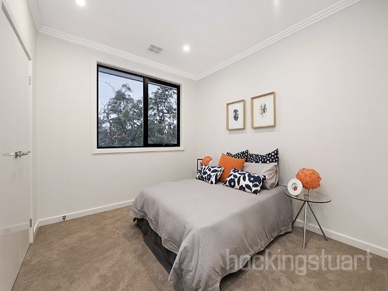 80 Belford Road, Kew East image 8