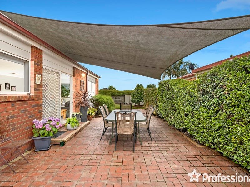 80 Blue Ridge Drive, Mooroolbark image 15