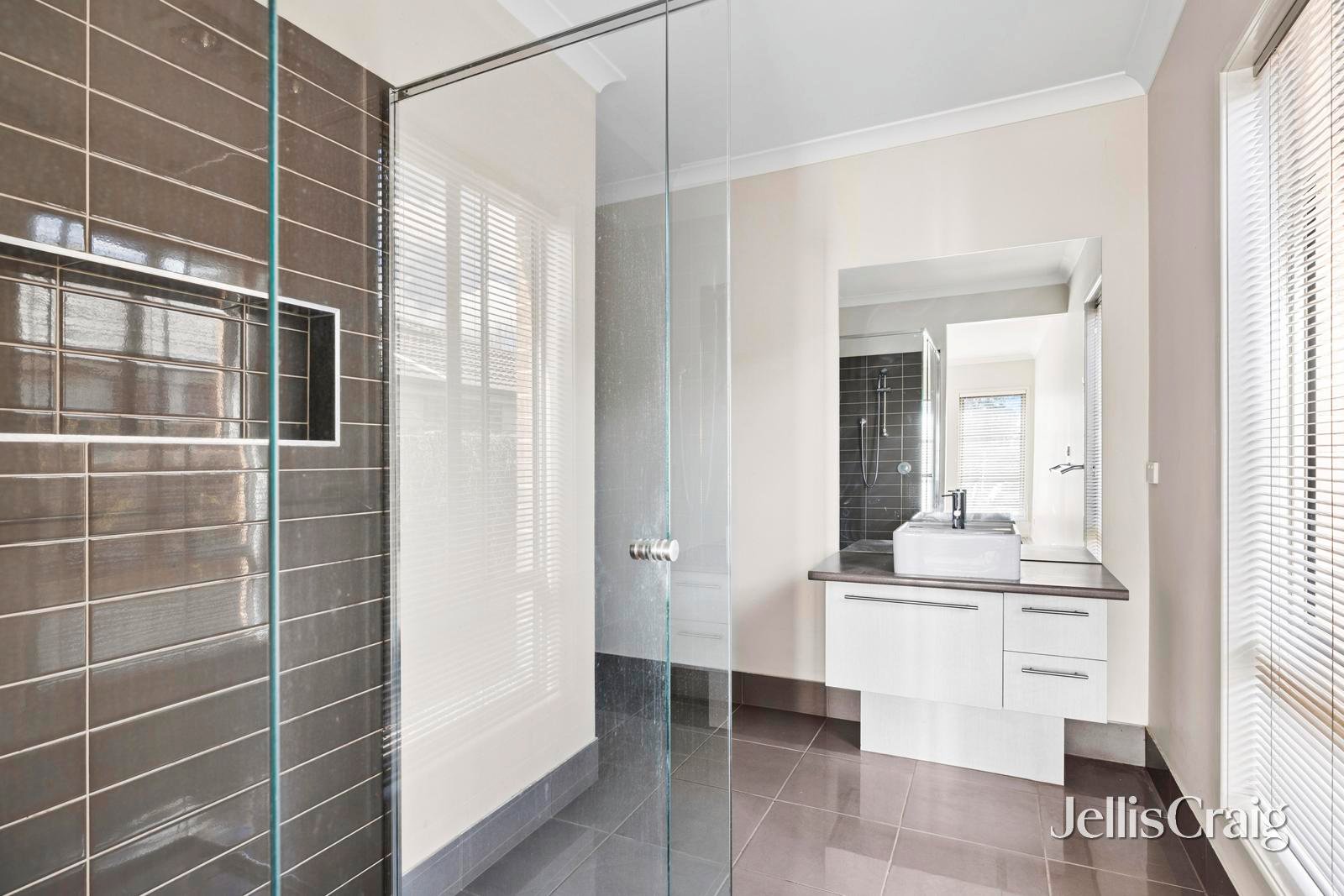 80 Caroline Chisholm Drive, Kyneton image 7