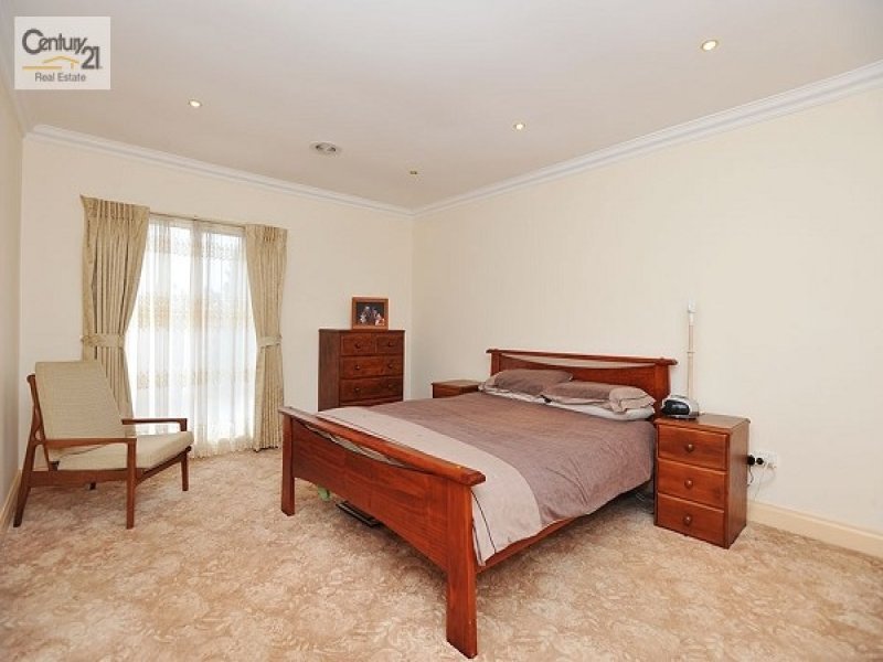 80 Charlotte Street, Newport image 4