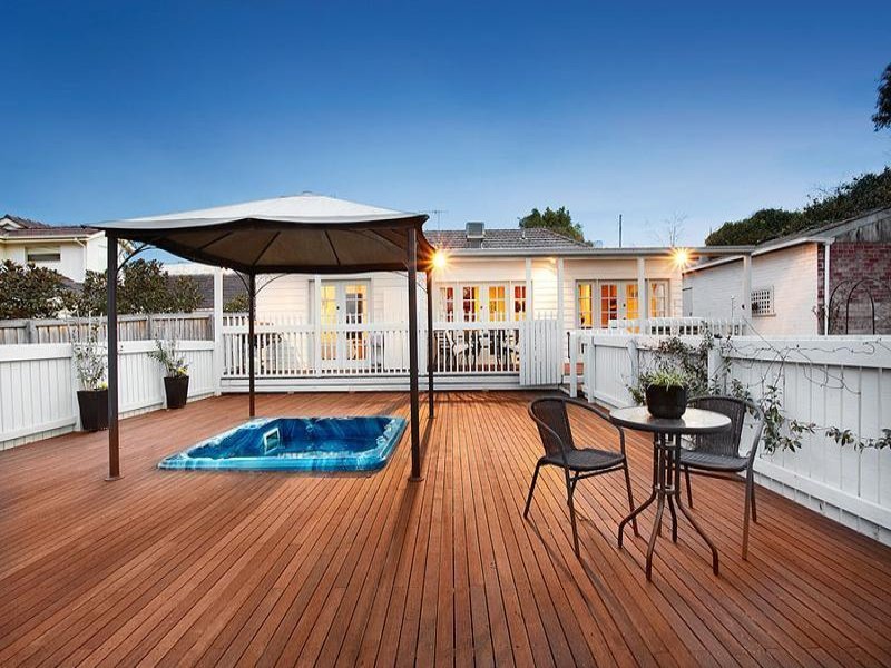 80 Dunloe Avenue, Mont Albert North image 9