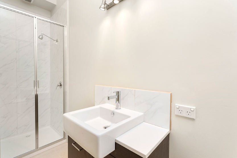 Property Gallery Thumbnail 4