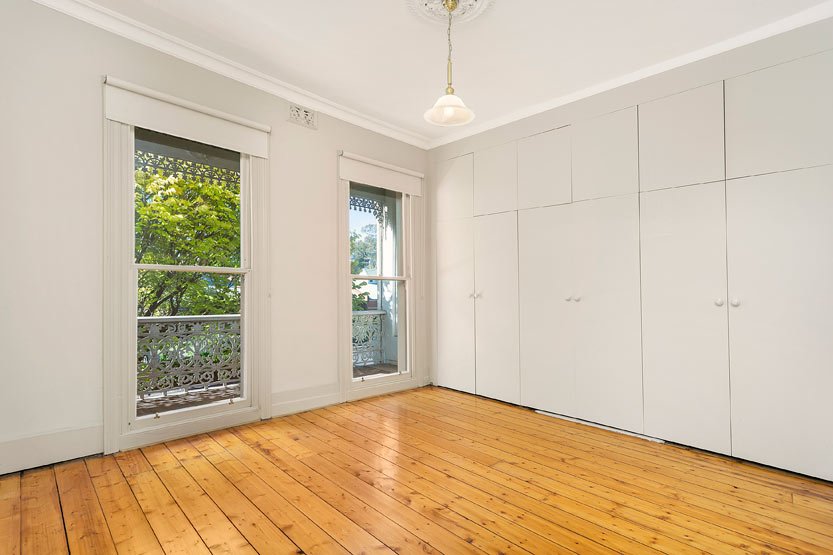Property Gallery Thumbnail 6