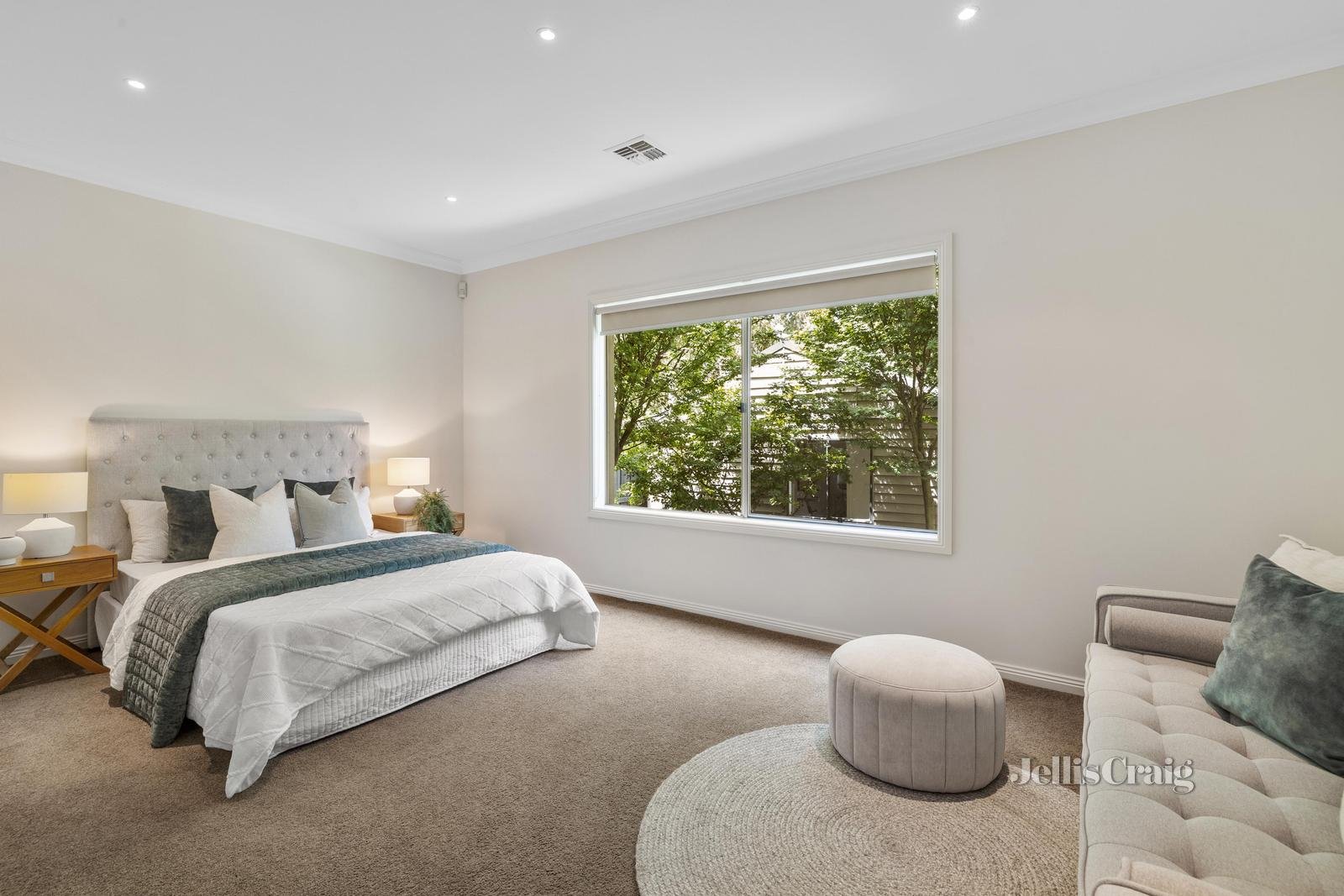 80 Great Valley Road, Glen Iris image 8