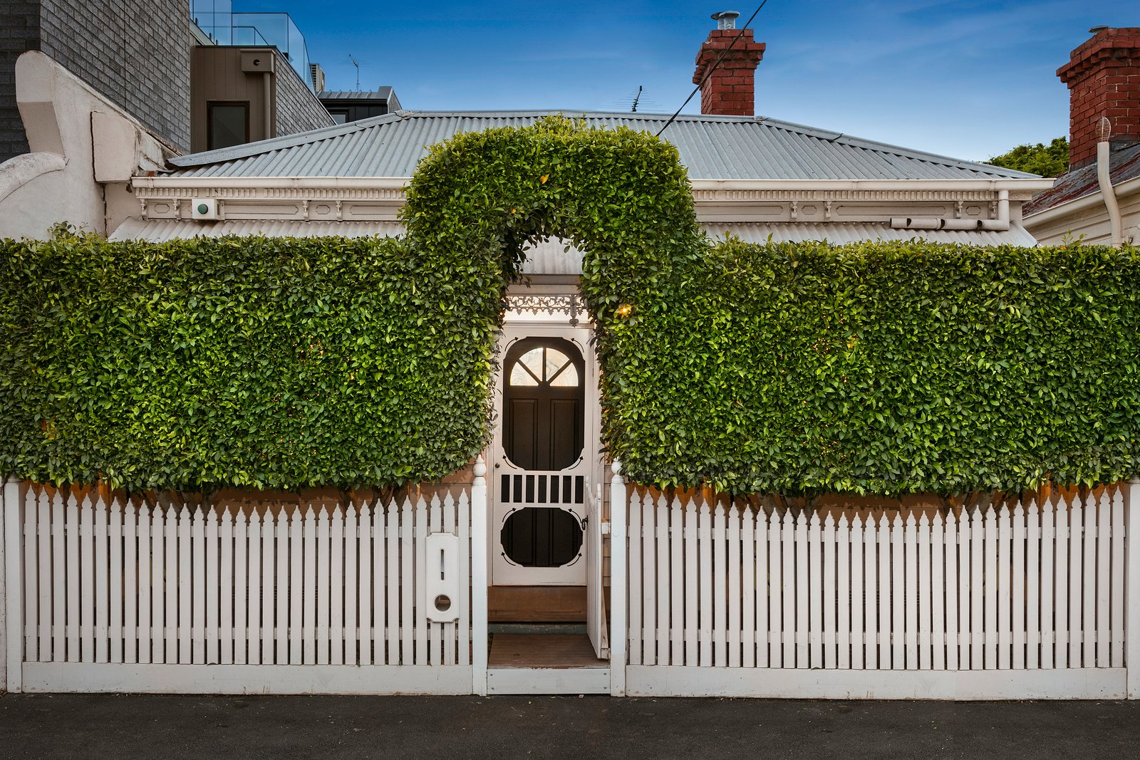 Property Gallery - Main Image
