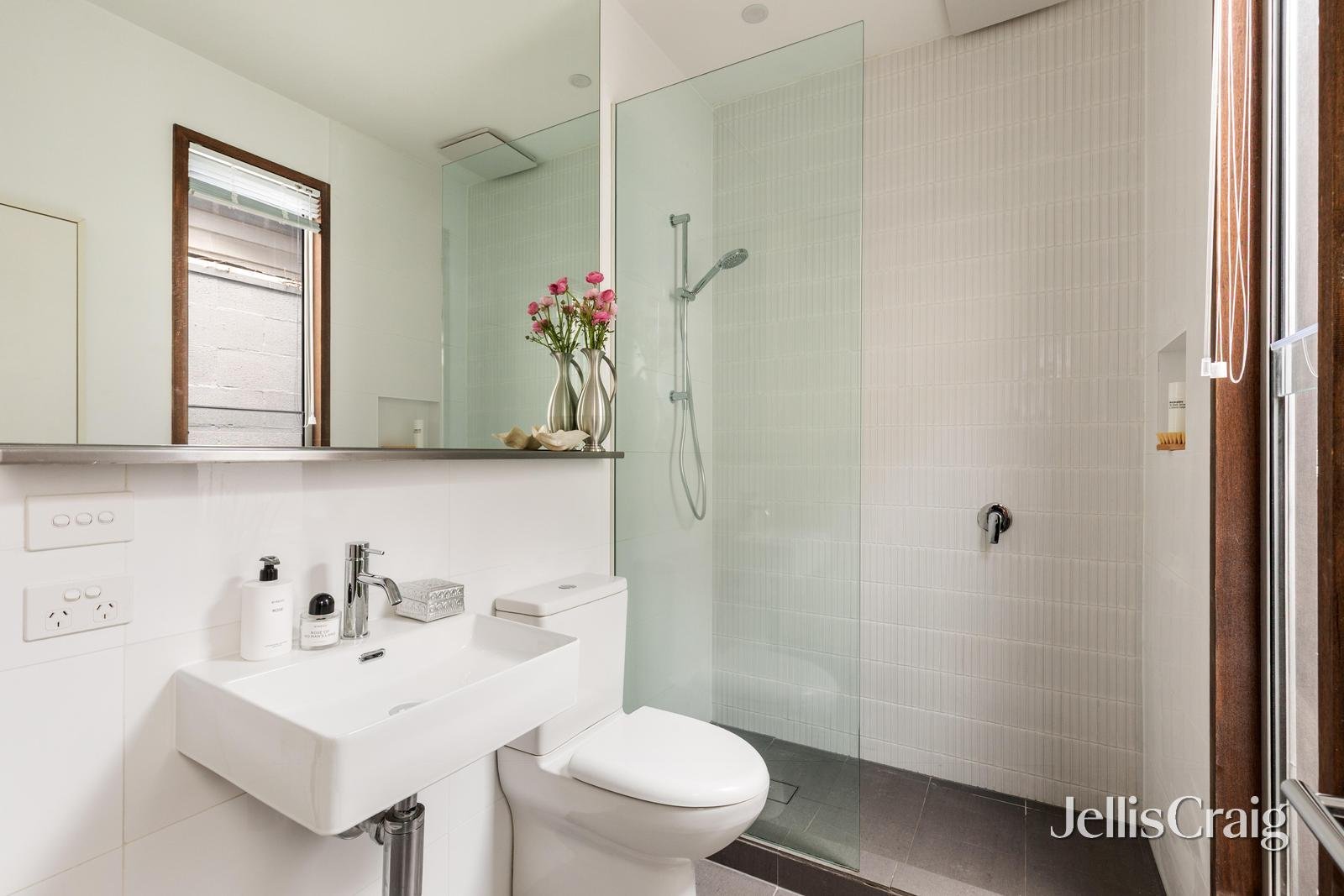 80 Keele Street, Collingwood image 17