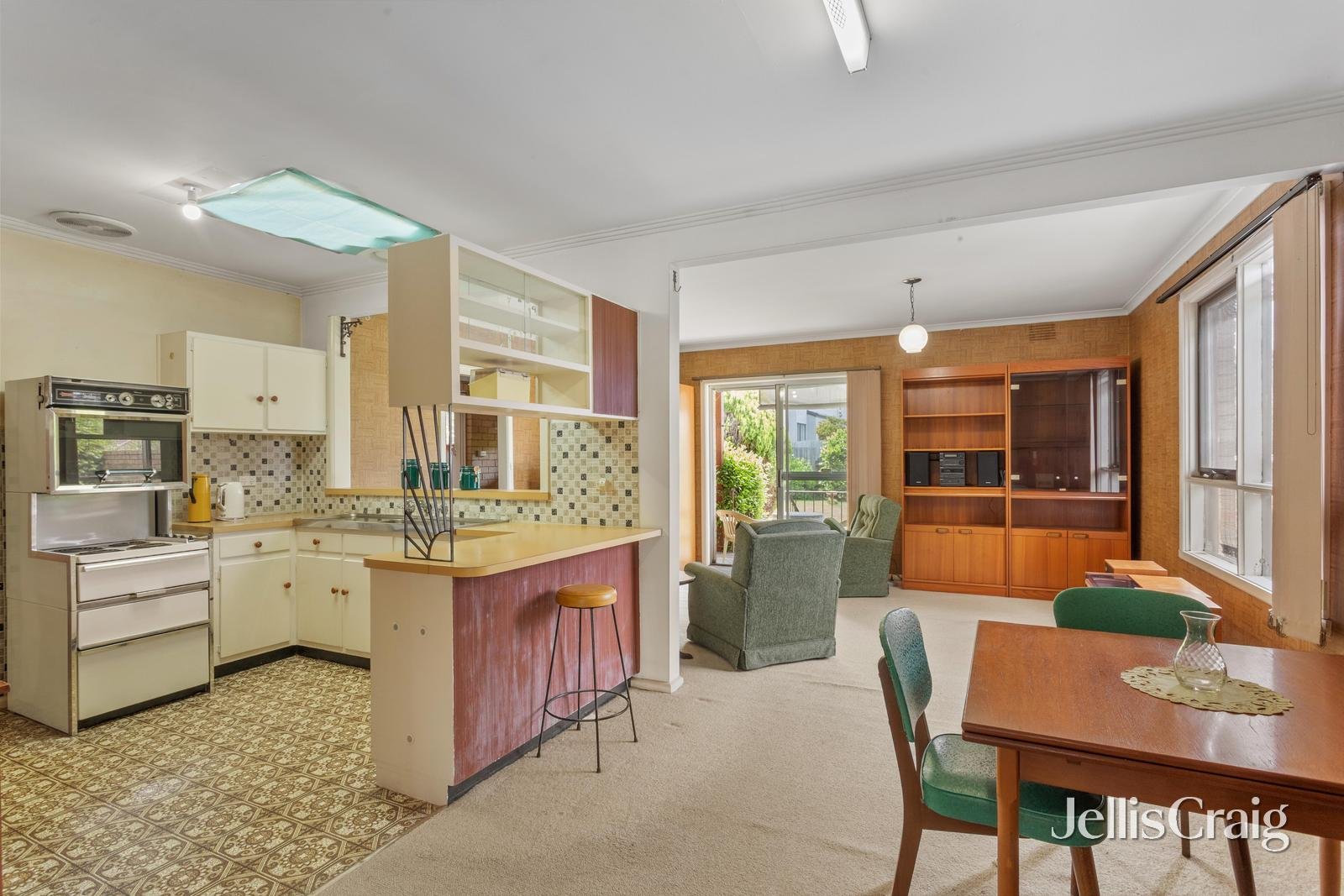 80 Leeds Road, Mount Waverley image 6