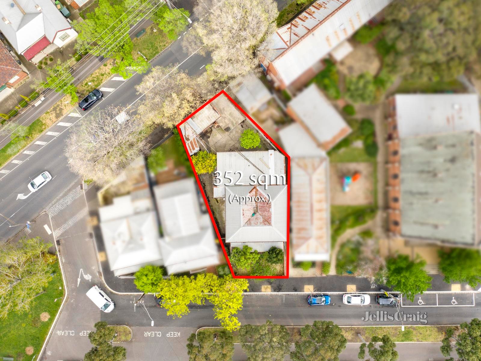 80 McCracken Street, Kensington image 2