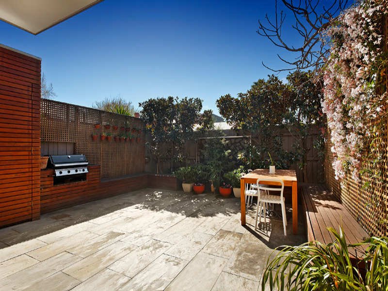 80 Milton Street, Elwood image 4
