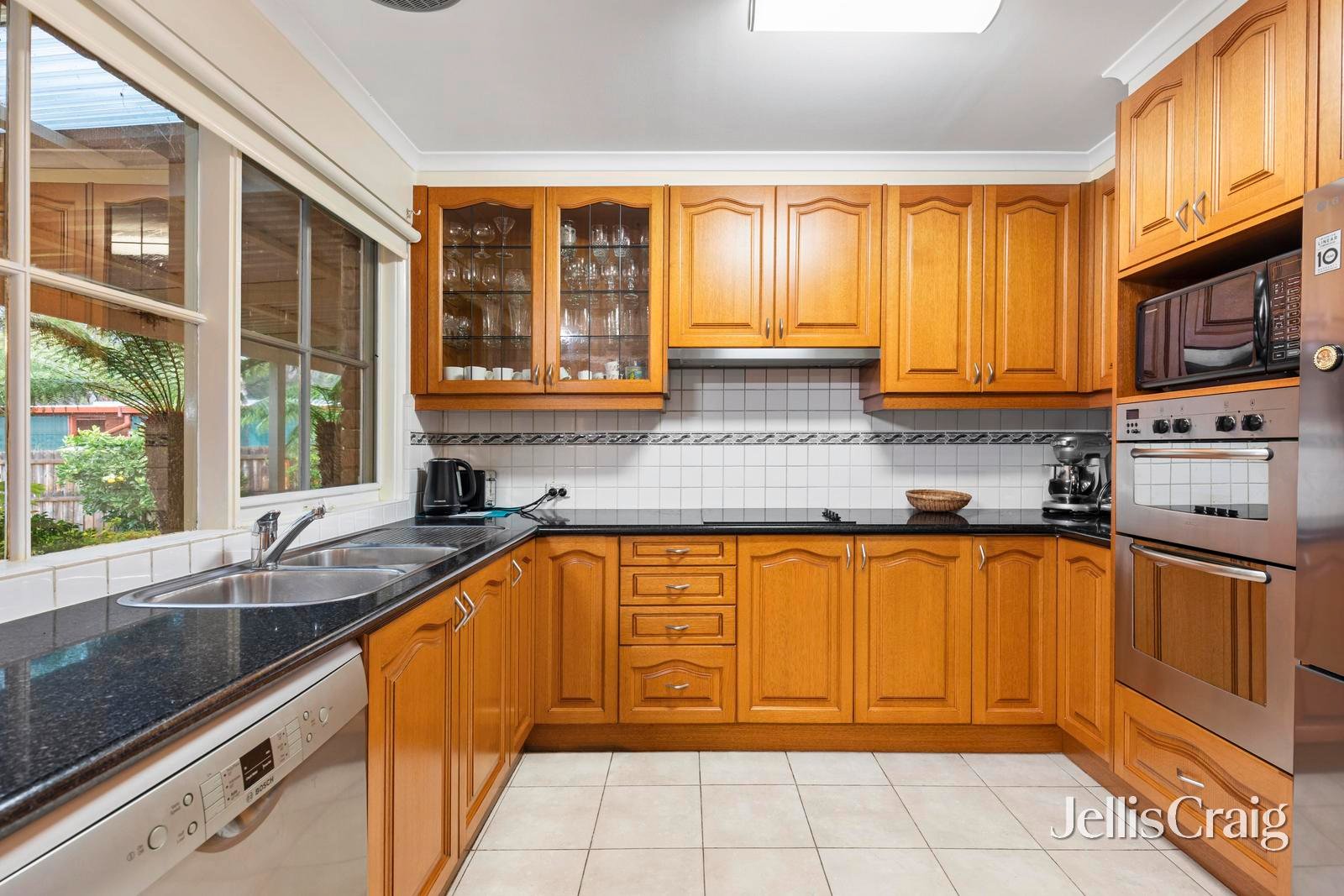 80 Talbot Road, Mount&nbsp;Waverley image 5