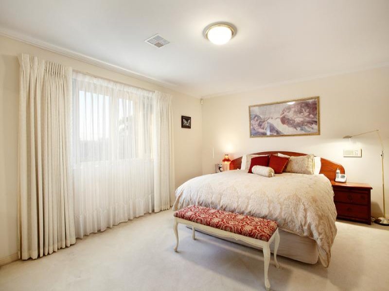 80 Templestowe Road, Bulleen image 8