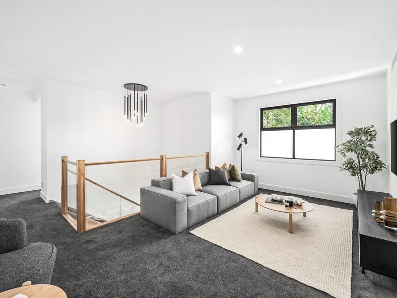 Property Gallery Thumbnail 3