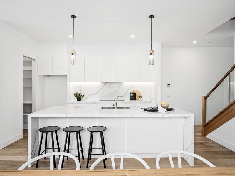 Property Gallery Thumbnail 4