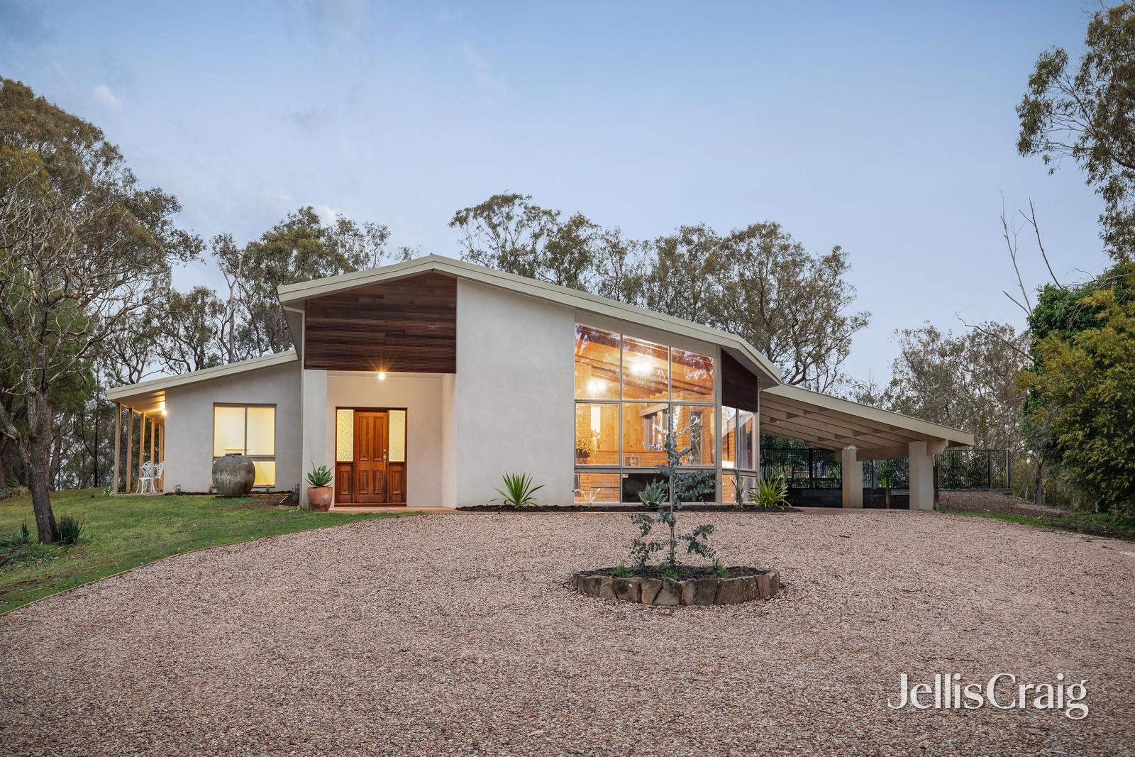 80 Watts Lane, Cottles Bridge image 1