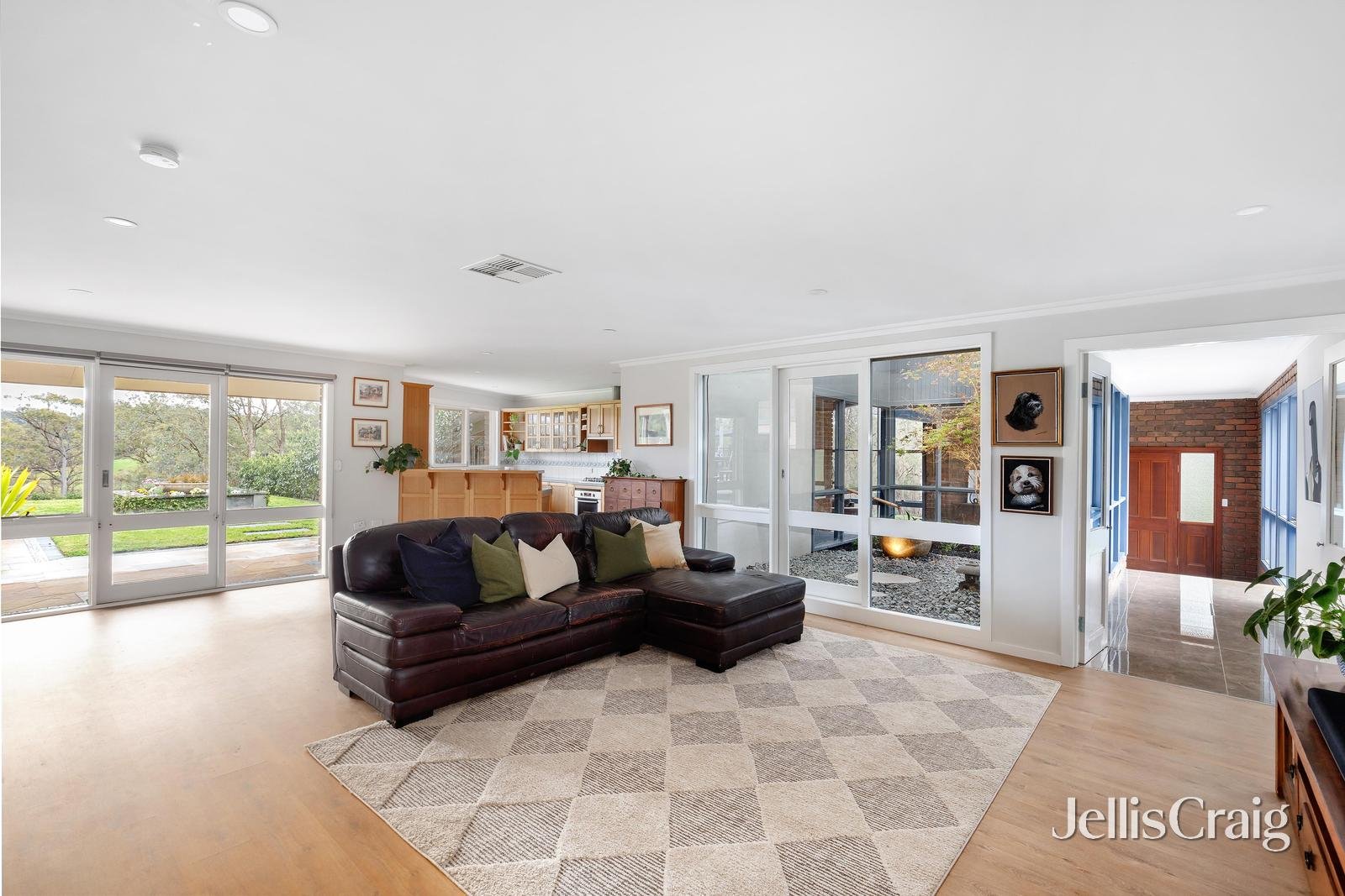 80 Watts Lane, Cottles Bridge image 4