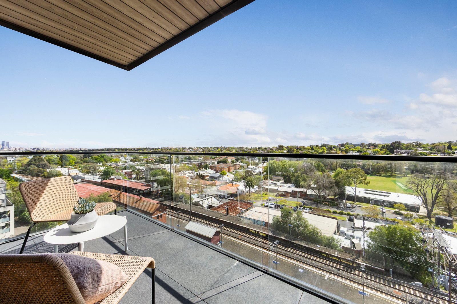 802/10 Lilydale Grove
