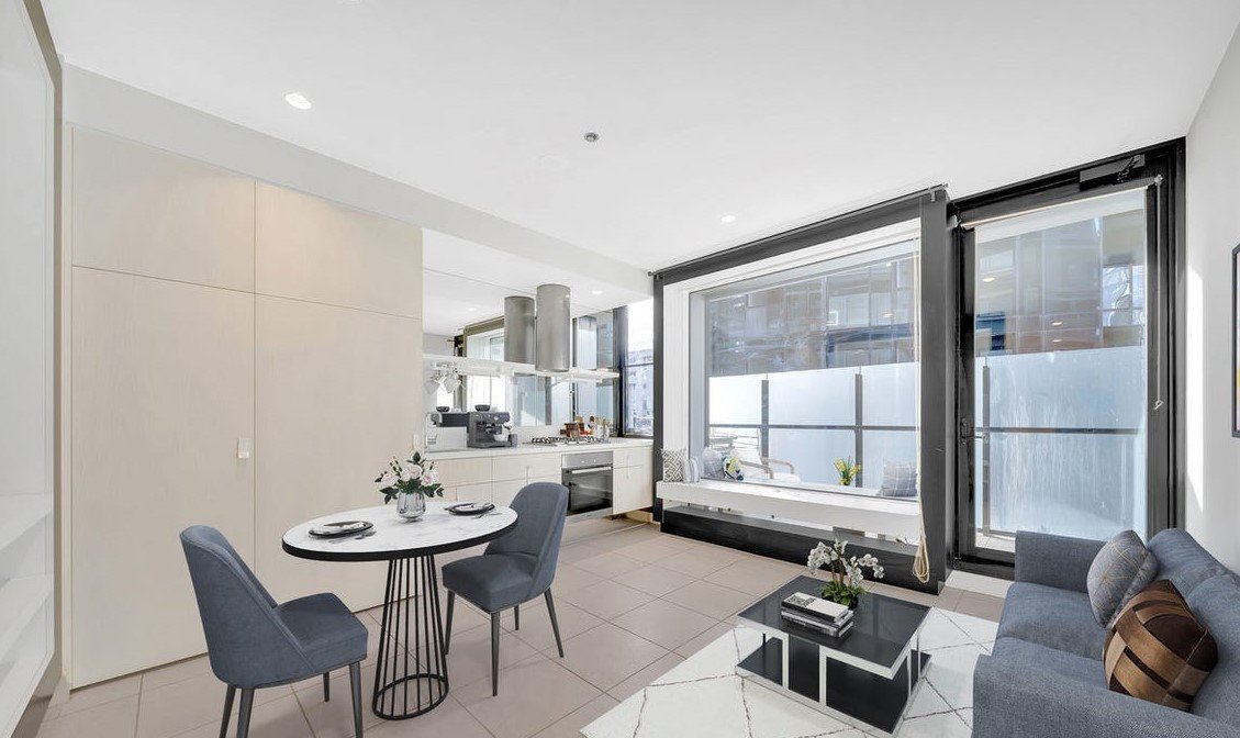 802 / 12 Claremont Street SOUTH YARRA