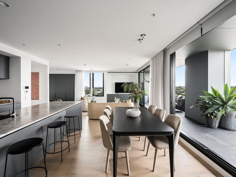 Property Gallery Thumbnail 3