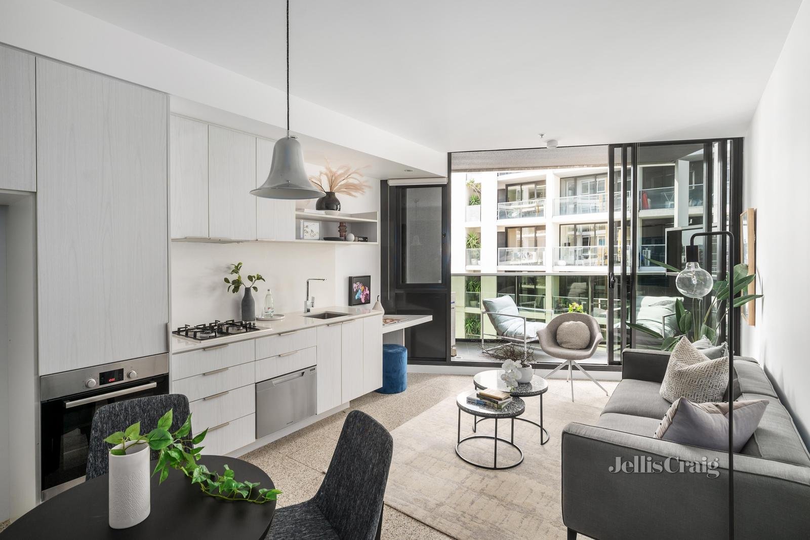802/45 Claremont Street, South Yarra image 1