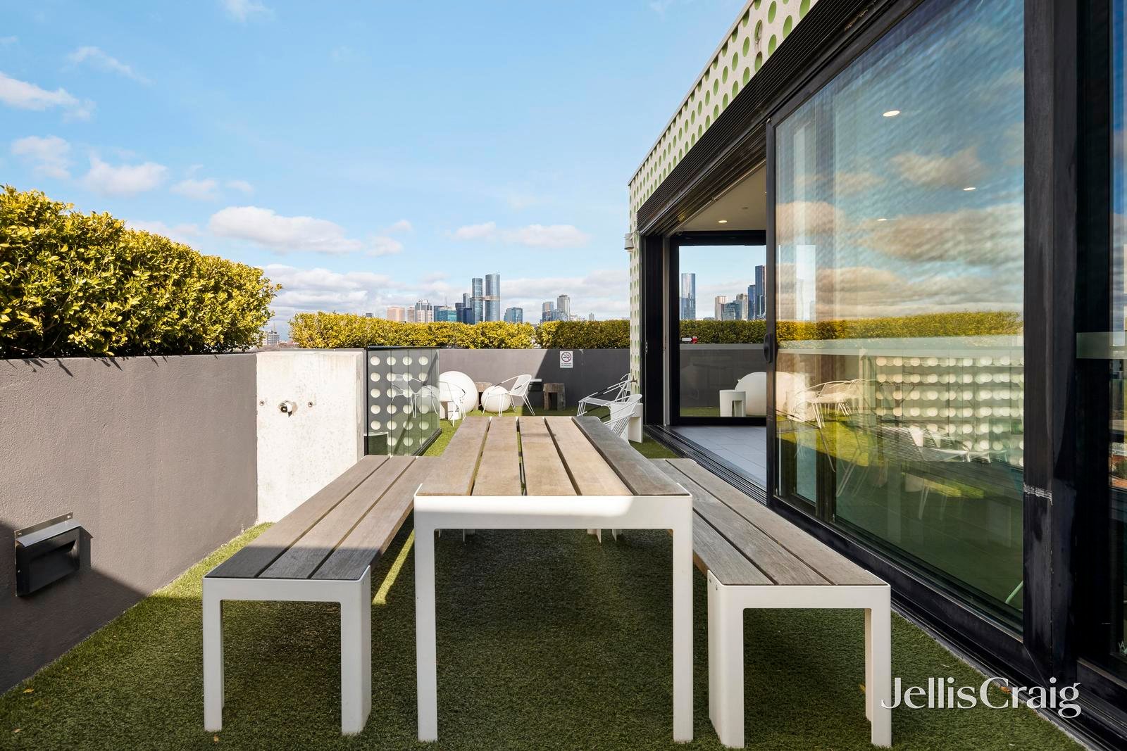 802/495 Rathdowne Street, Carlton image 10