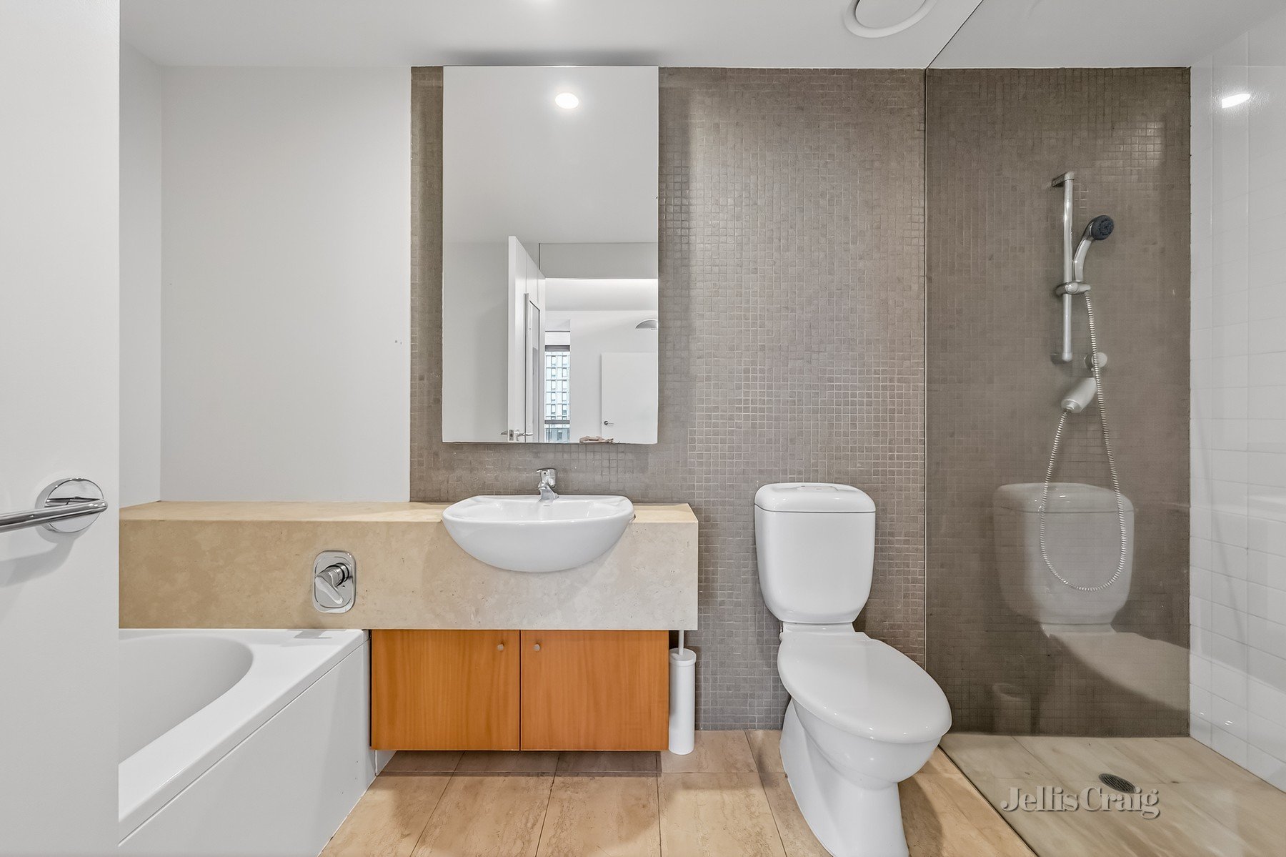 802/668 Swanston Street, Carlton image 6