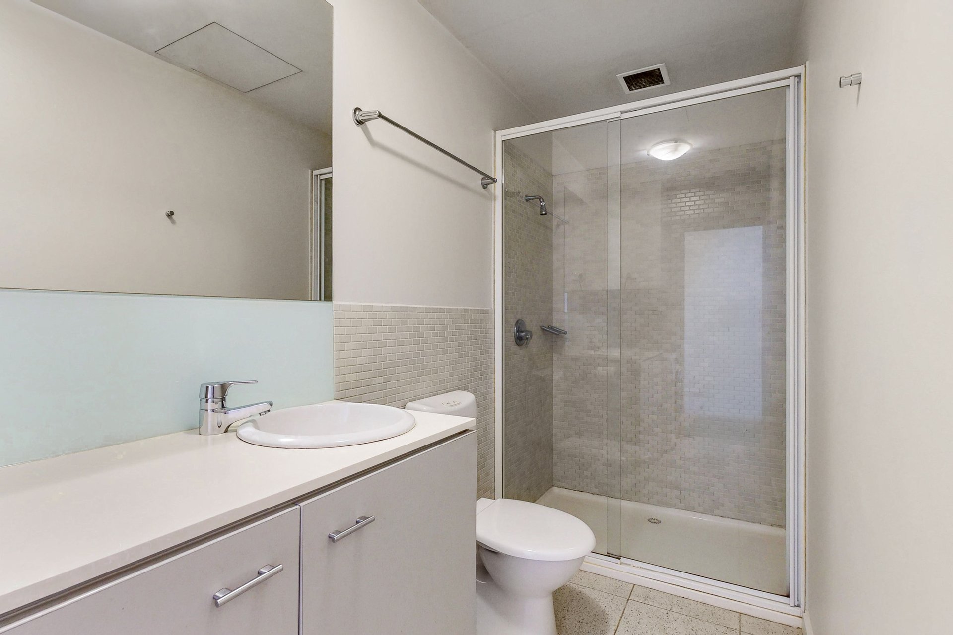 803/115 Swanston Street, Melbourne image 16