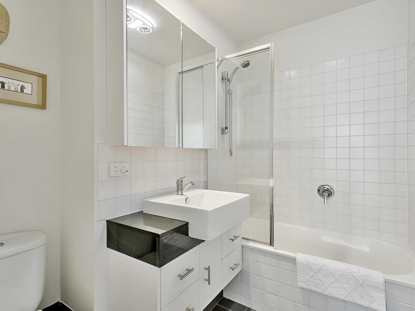 803/341 Ascot Vale Road, Moonee Ponds image 5