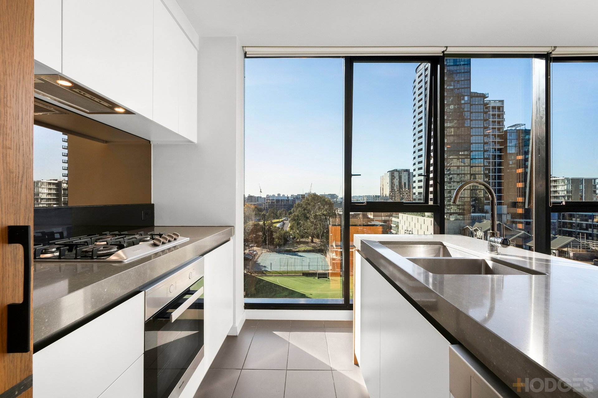 803 / 4-10 Daly Street South Yarra