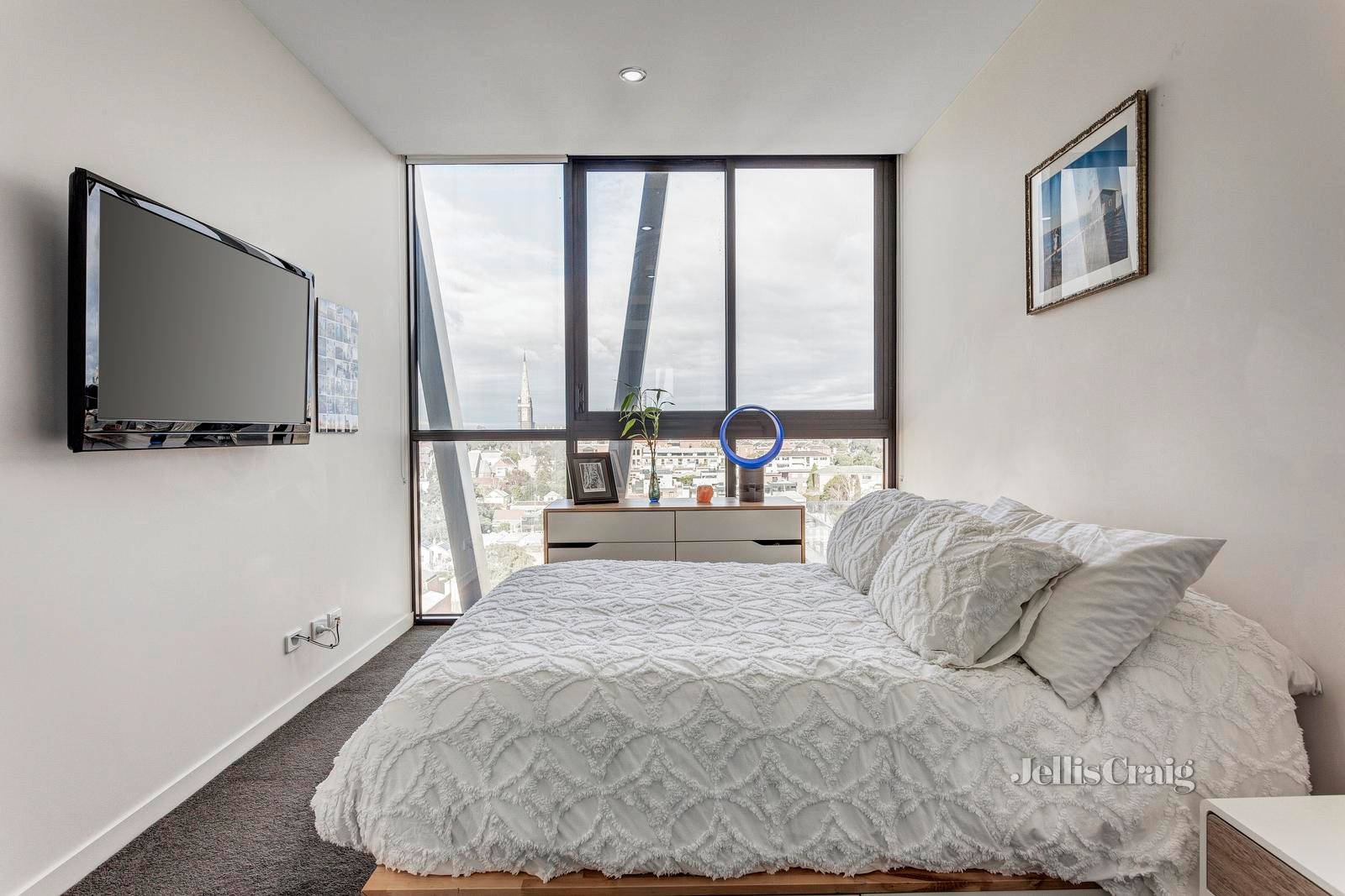804/253 Bridge Road, Richmond image 5