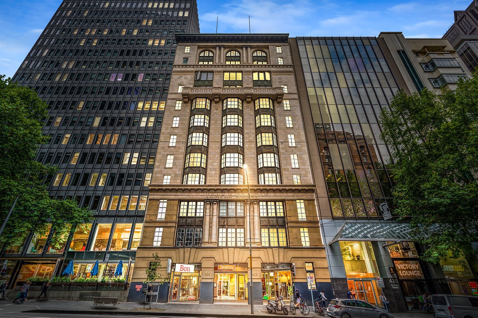 804/422 Collins Street, Melbourne image 6