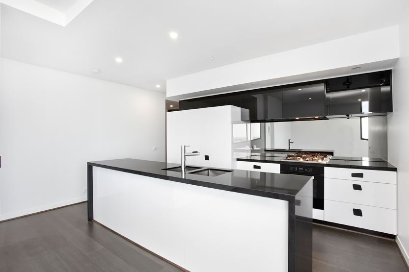 Property Gallery Thumbnail 3