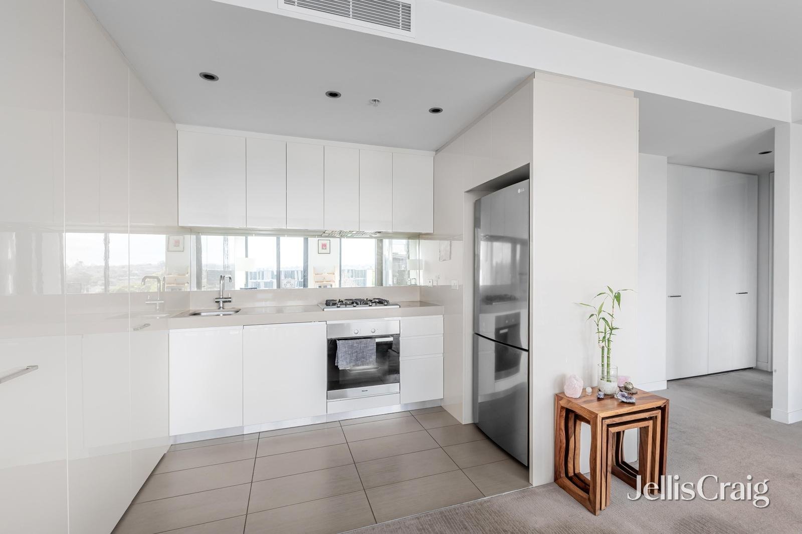 805/770A Toorak Road, Glen Iris image 3