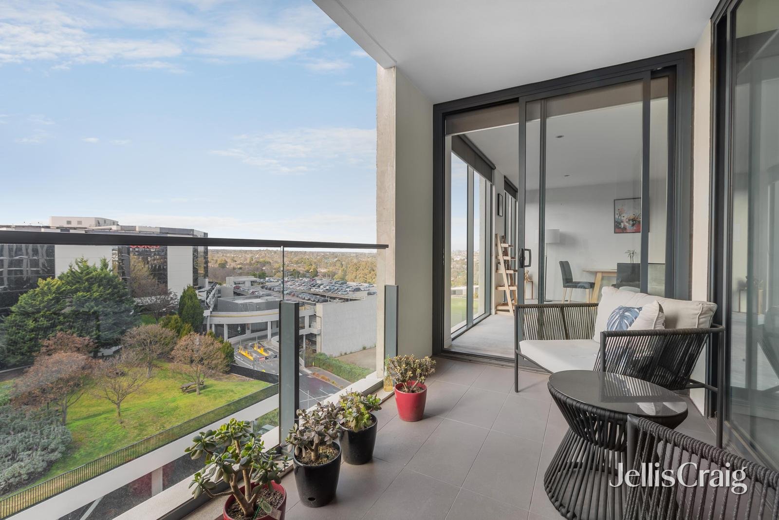 805/770A Toorak Road, Glen Iris image 6