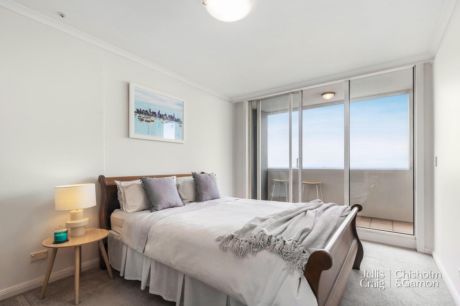 806/115 Beach Street, Port Melbourne image 10